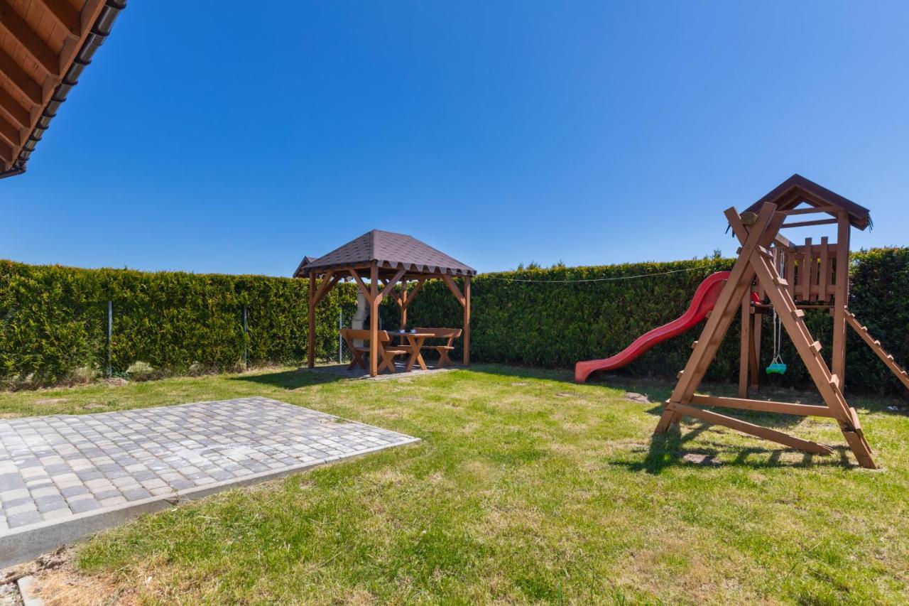 Holiday Houses Alana & Alva With Garden By Noclegi Renters Międzywodzie Exterior foto
